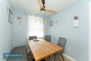 Kitchen/Breakfast Room- click for photo gallery